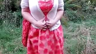 Preslatka brineta Tori Black zna kako se dobro popuši