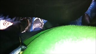 Trashy drolja Blu Diamond je dvostruko penetrirana u hardcore MMF trojki