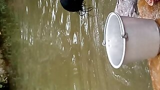Pohotna prsata Mimi Kousaka sanja o tome da bude hranjena spermom