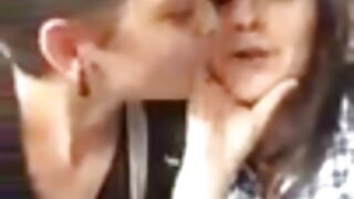 Latino shemale Thais Rodriguez drka kurac i dildo jebe analnu rupu