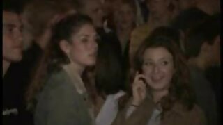 Zlobna kučka Holly Maxine nema ništa protiv trojke jer je jebano žestoko